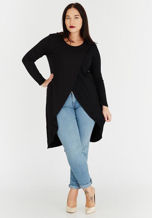 edit Plus - Longer Length T Black