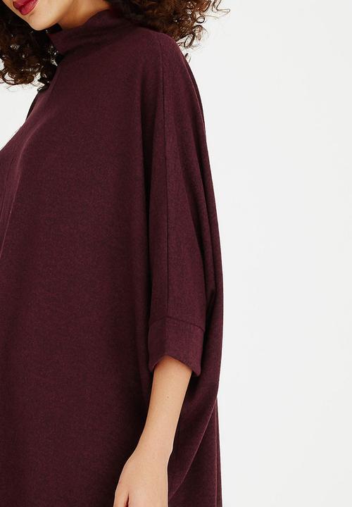 edit - Oversized Long-sleeve Poncho Burgundy