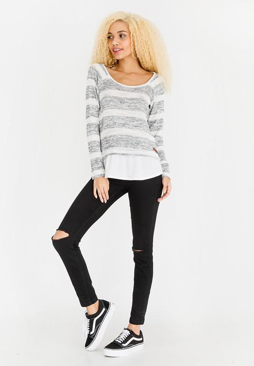 Lizzy - Marna Striped Tee Grey
