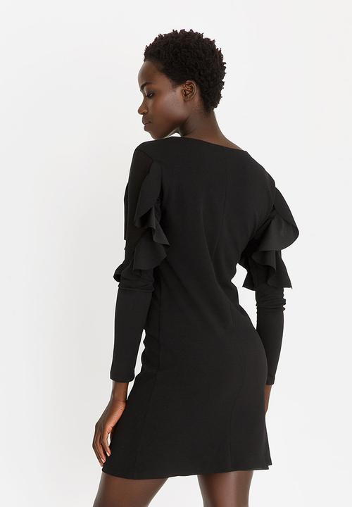 c(inch) - Sleeve Detail Dress Black