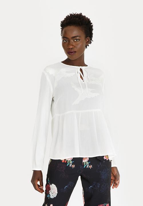 Marique Yssel - Judy Top with Embroidery White
