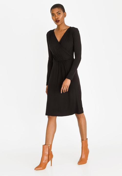 edit - Cross Over Dress Black
