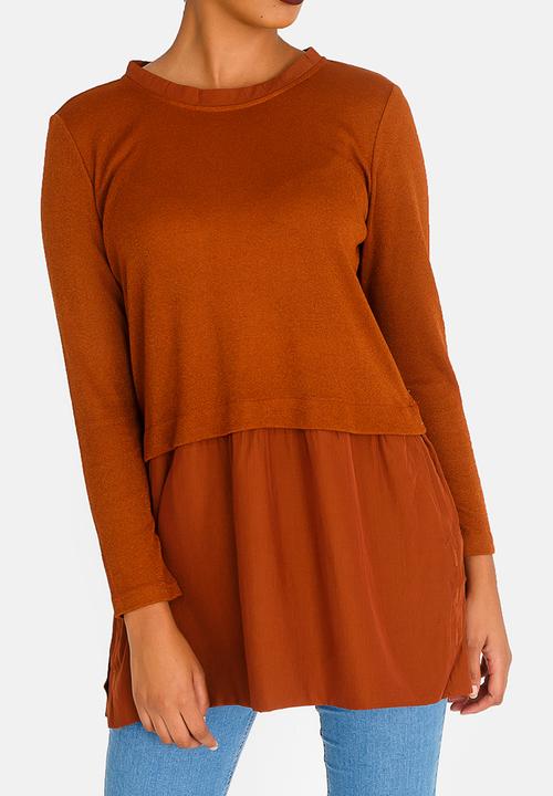 G Couture - Shimmer Detail Top with Buttons Rust