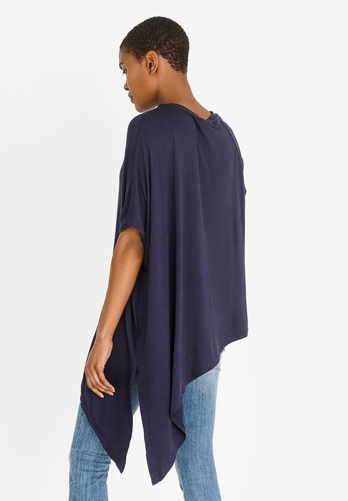 edit - Asymmetric Hemline Top Navy