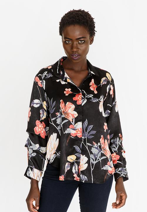 edit - Sleeve Detail Blouse Black