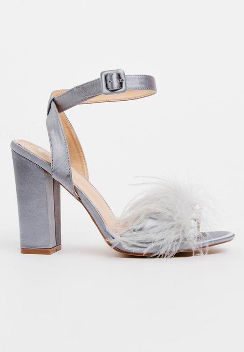 Leo Feather Detail Heels Pale Grey 