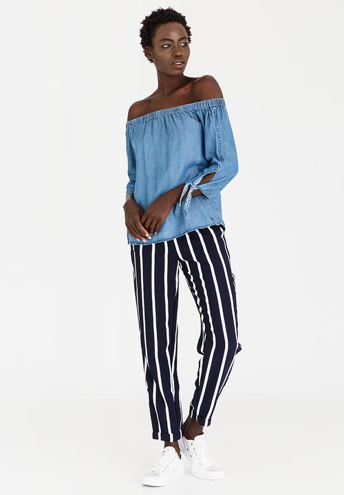 ONLY - India Off-the-shoulder Top Mid Blue