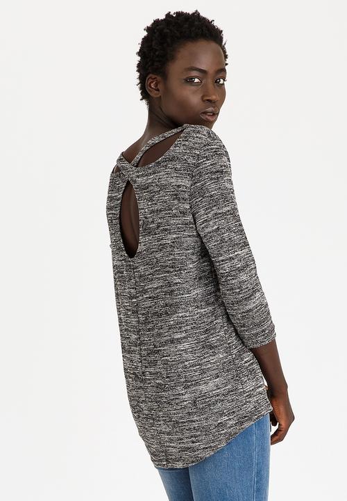 ONLY - Izzie Back Detail Top Black