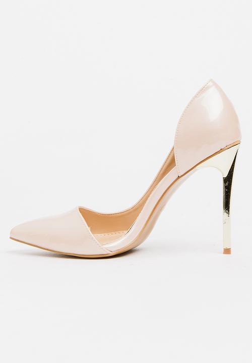 Cherry Collection - Patent Pointy Courts Nude