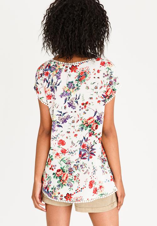 Revenge - Floral Print Blouse White