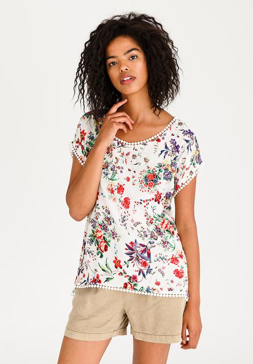 Revenge - Floral Print Blouse White