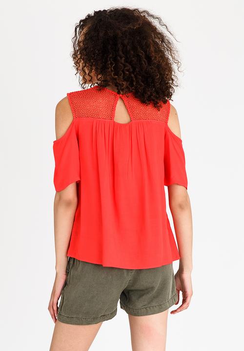 Vero Moda - Lulu Cold Shoulder Blouse Coral