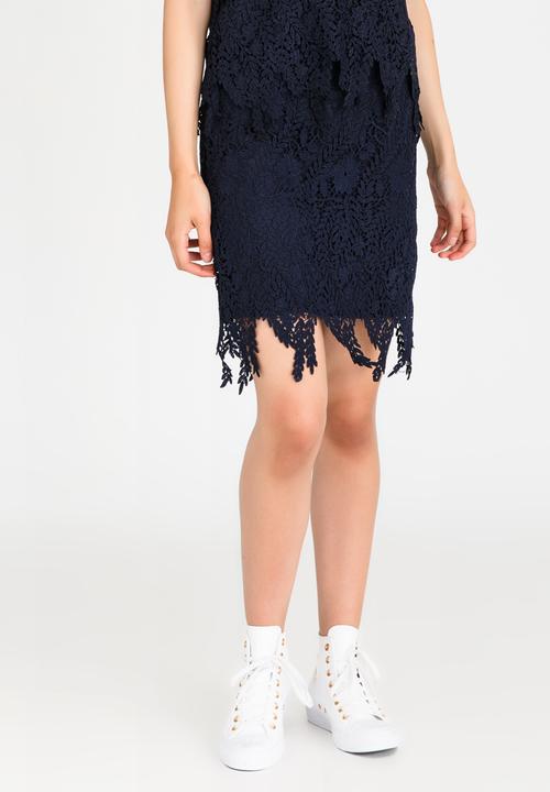 Vero Moda - Flora Lace Skirt Navy