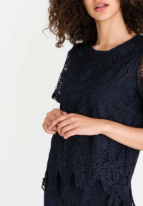 Vero Moda - Flora Short Sleeve Lace Top Navy