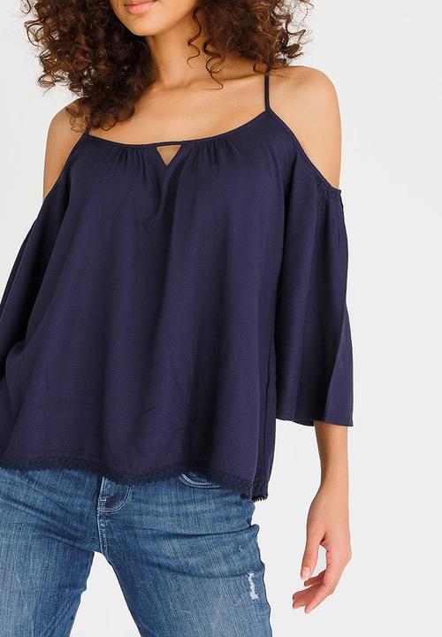 Vero Moda - Deb Cold Shoulder Top Navy