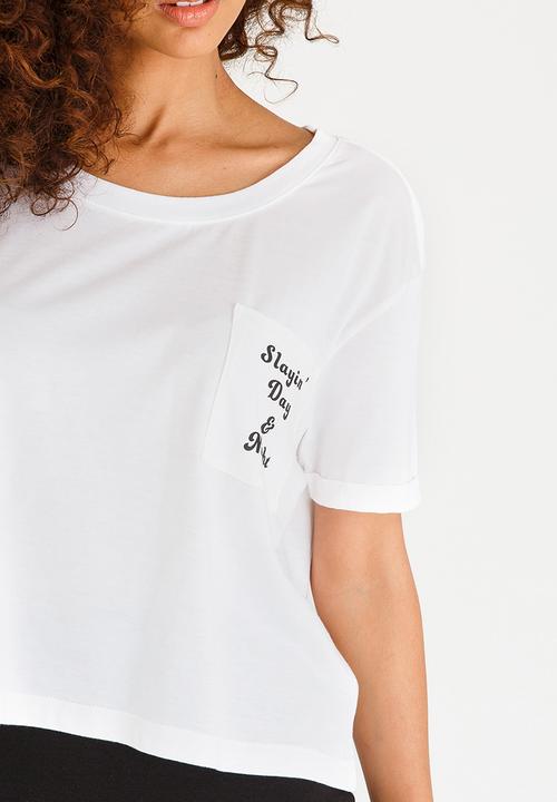 GUESS - Guess Slayin Pocket Tee White
