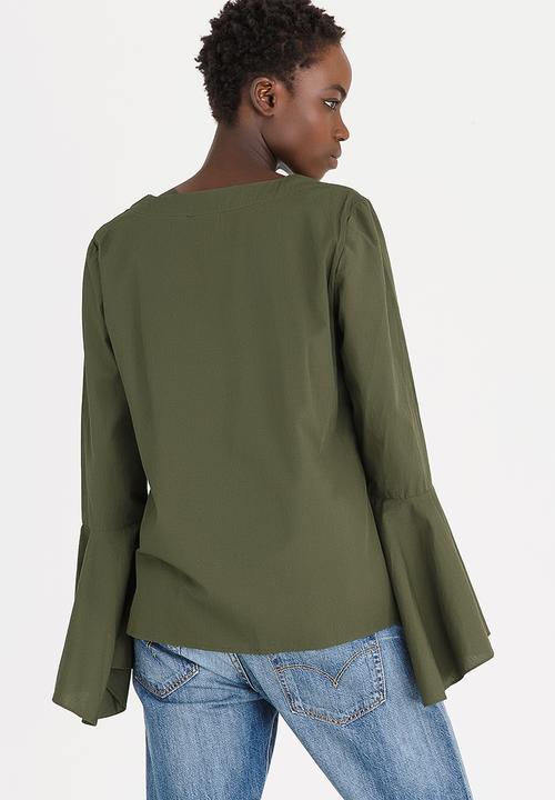 Vero Moda - Poppy Flare Sleeve Top Khaki Green