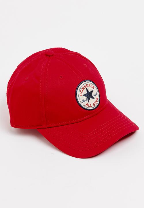 red converse hat