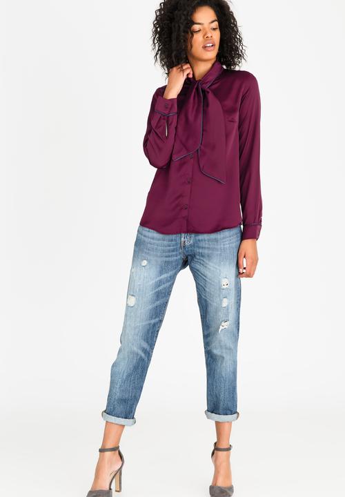 edit - Kitty Bow Blouse with Piping Detail Burgundy