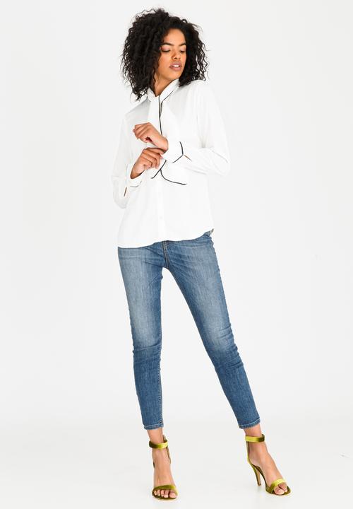 edit - Kitty Bow Blouse with Piping Detail Cream
