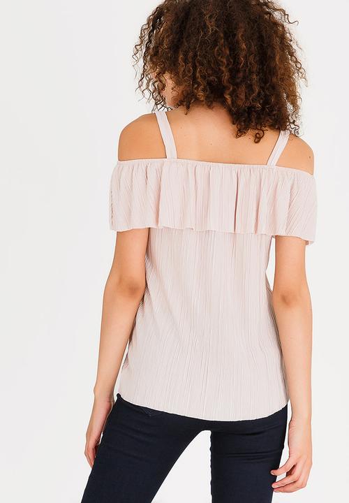 cath.nic - Bardot Plisse Shimmer Top Pale Pink