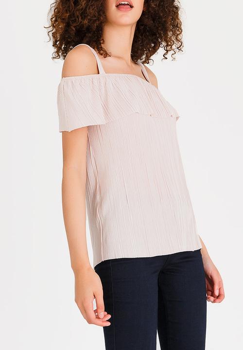 cath.nic - Bardot Plisse Shimmer Top Pale Pink
