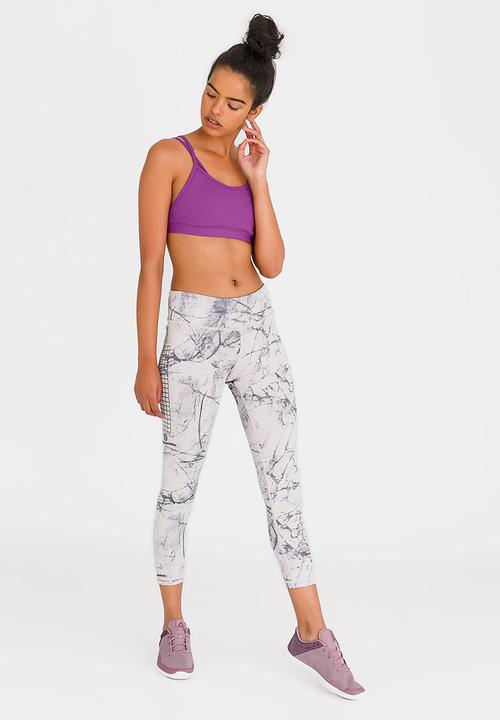 Reebok Classic - Training Hero Strappy Bra Dark Purple