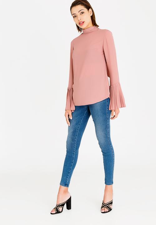STYLE REPUBLIC - Pleated Bell Sleeve Blouse Rose