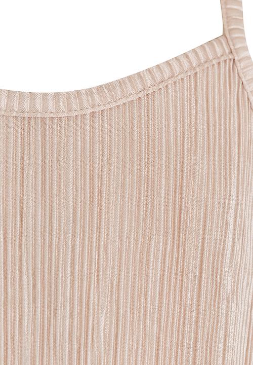See-Saw - Metalic Layer Vest Gold