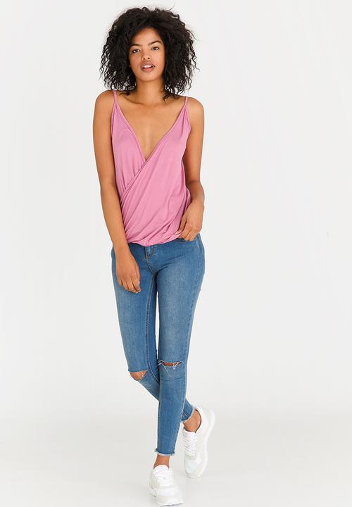 STYLE REPUBLIC - Wrap Cami Metallic