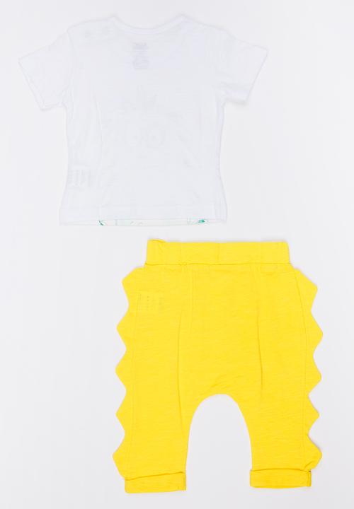 Baby Corner - 2 Piece T-shirt short Set Multi-colour