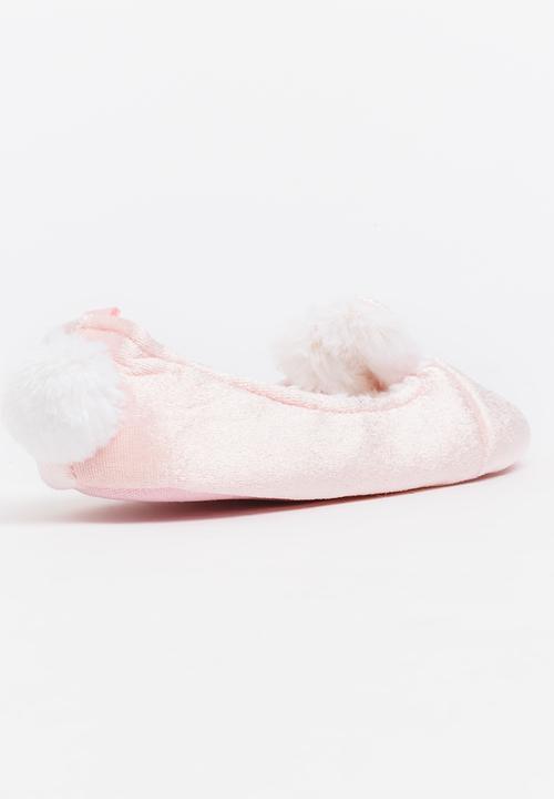 Pop Candy - Fluffy Bunny Slippers Pale Pink