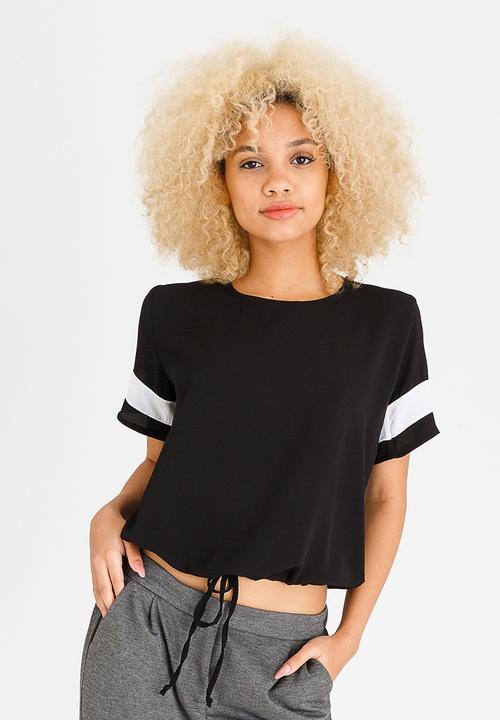 c(inch) - Sports Luxe T-shirt Black and White