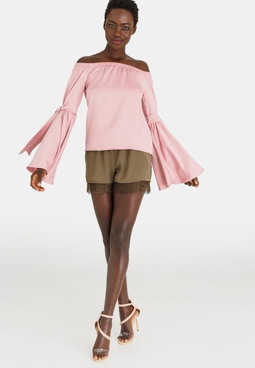STYLE REPUBLIC - Bell Sleeve Bardot Blouse Pale Pink