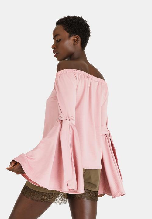 STYLE REPUBLIC - Bell Sleeve Bardot Blouse Pale Pink