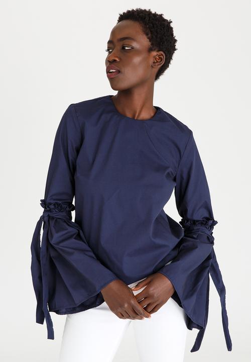 STYLE REPUBLIC - Tie Detail Sleeve Blouse Navy