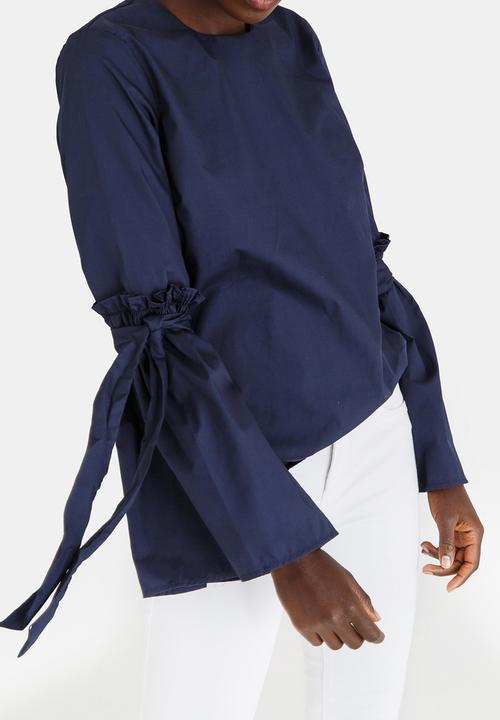 STYLE REPUBLIC - Tie Detail Sleeve Blouse Navy