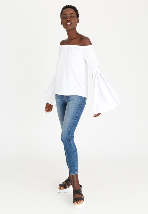 STYLE REPUBLIC - Bell Sleeve Bardot Blouse White