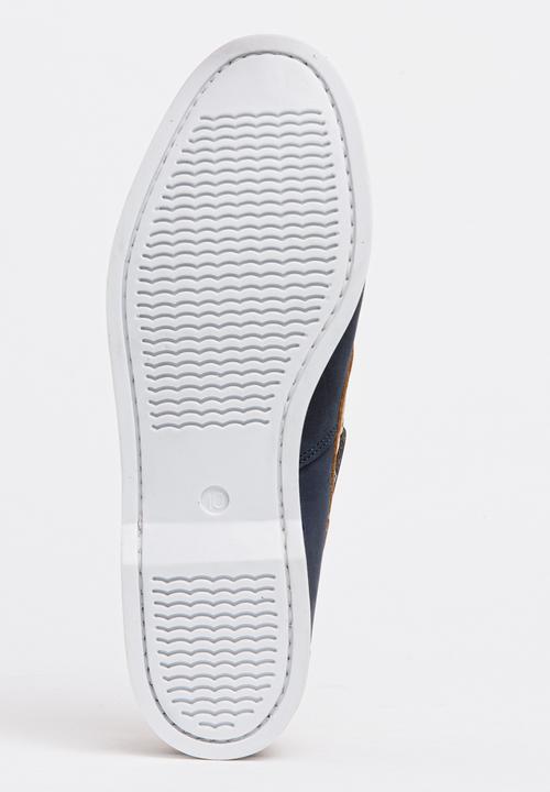 Quayside - Classic 2 Tone Leather Boat Shoes Navy
