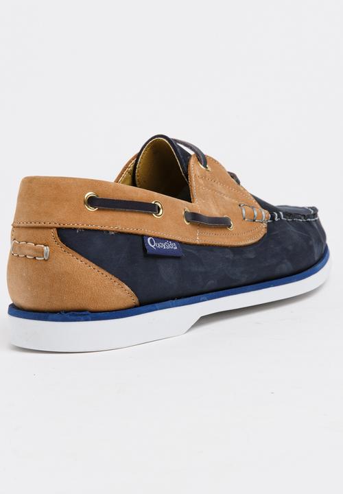 Quayside - Classic 2 Tone Leather Boat Shoes Navy