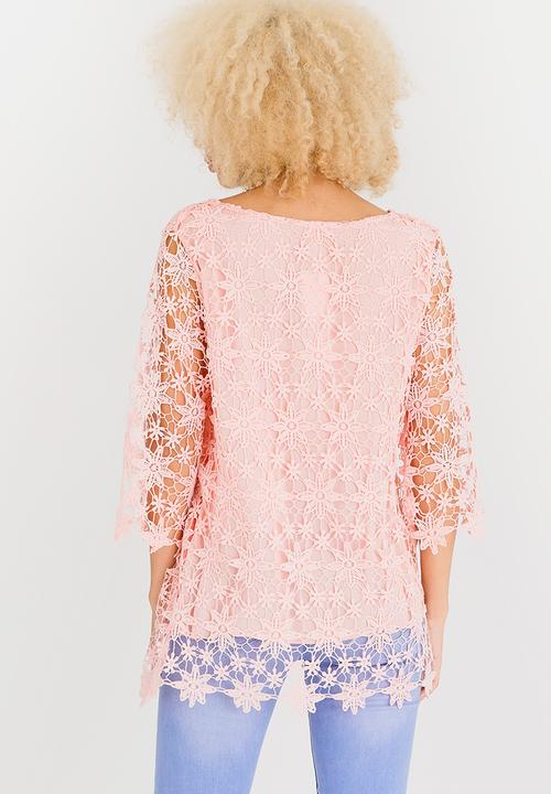Revenge - Lace Top Peach