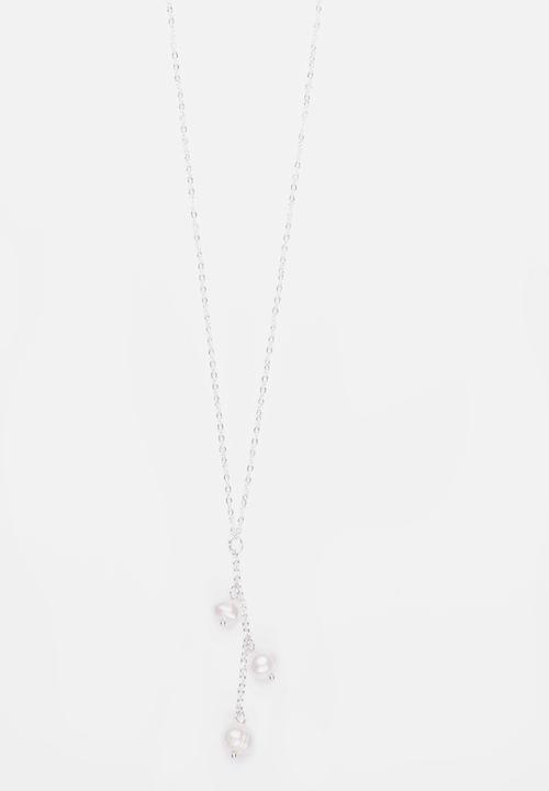 Jewels and Lace - Pearl Drop Necklace Silver