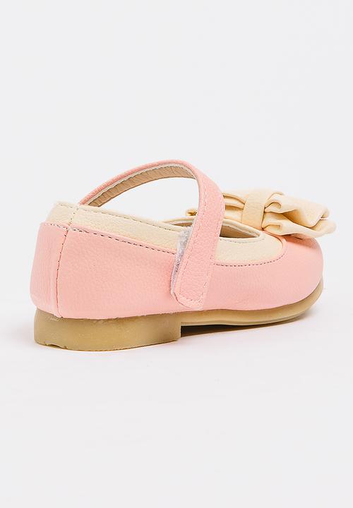 Pop Candy - Two Tone Pump With Bow Pale Pink