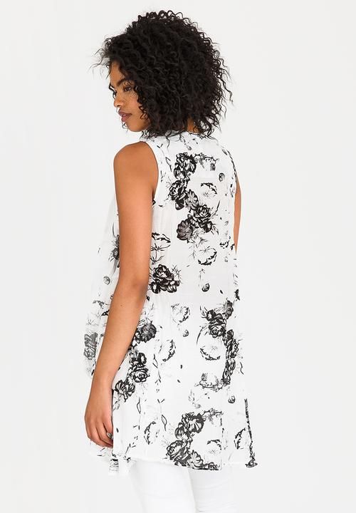 Revenge - Patterned Tunic Top Black and White