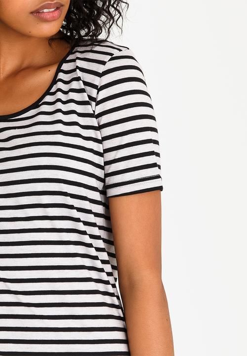 JEEP - Striped Scoop Neck Tee Black and Grey
