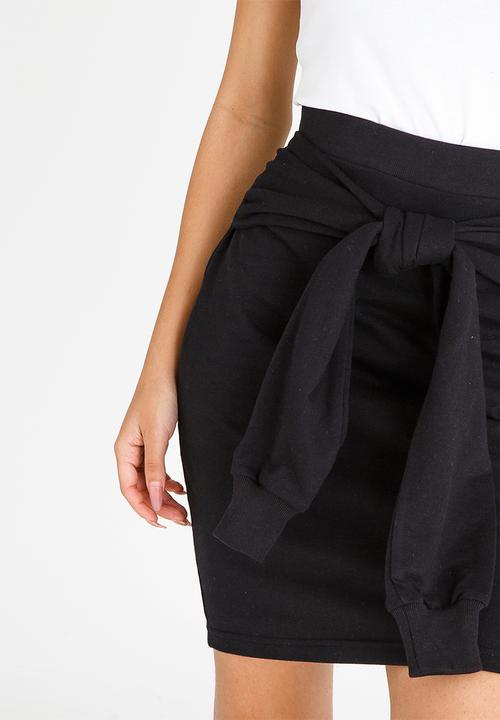 c(inch) - Tie-front Bodycon Skirt Black