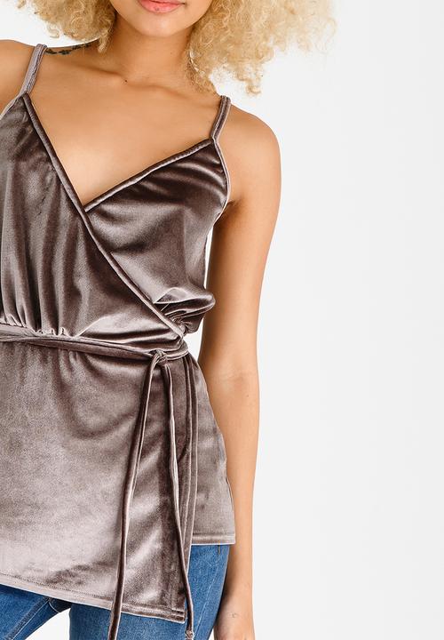 STYLE REPUBLIC - Asymmetrical Cami Grey