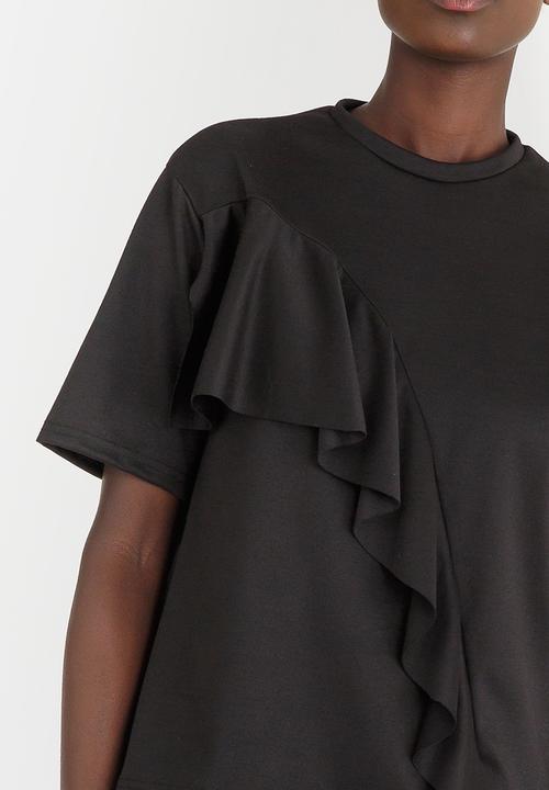 STYLE REPUBLIC - Oversized Frill T-shirt Black