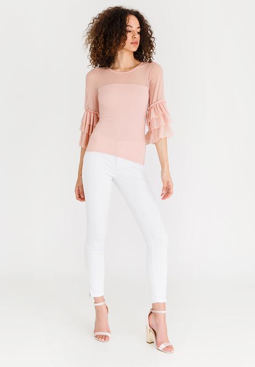 STYLE REPUBLIC - Frill Sleeve top Pale Pink