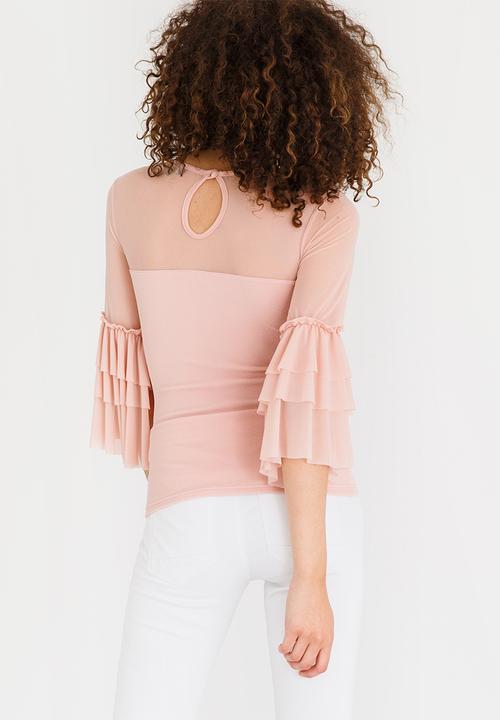 STYLE REPUBLIC - Frill Sleeve top Pale Pink